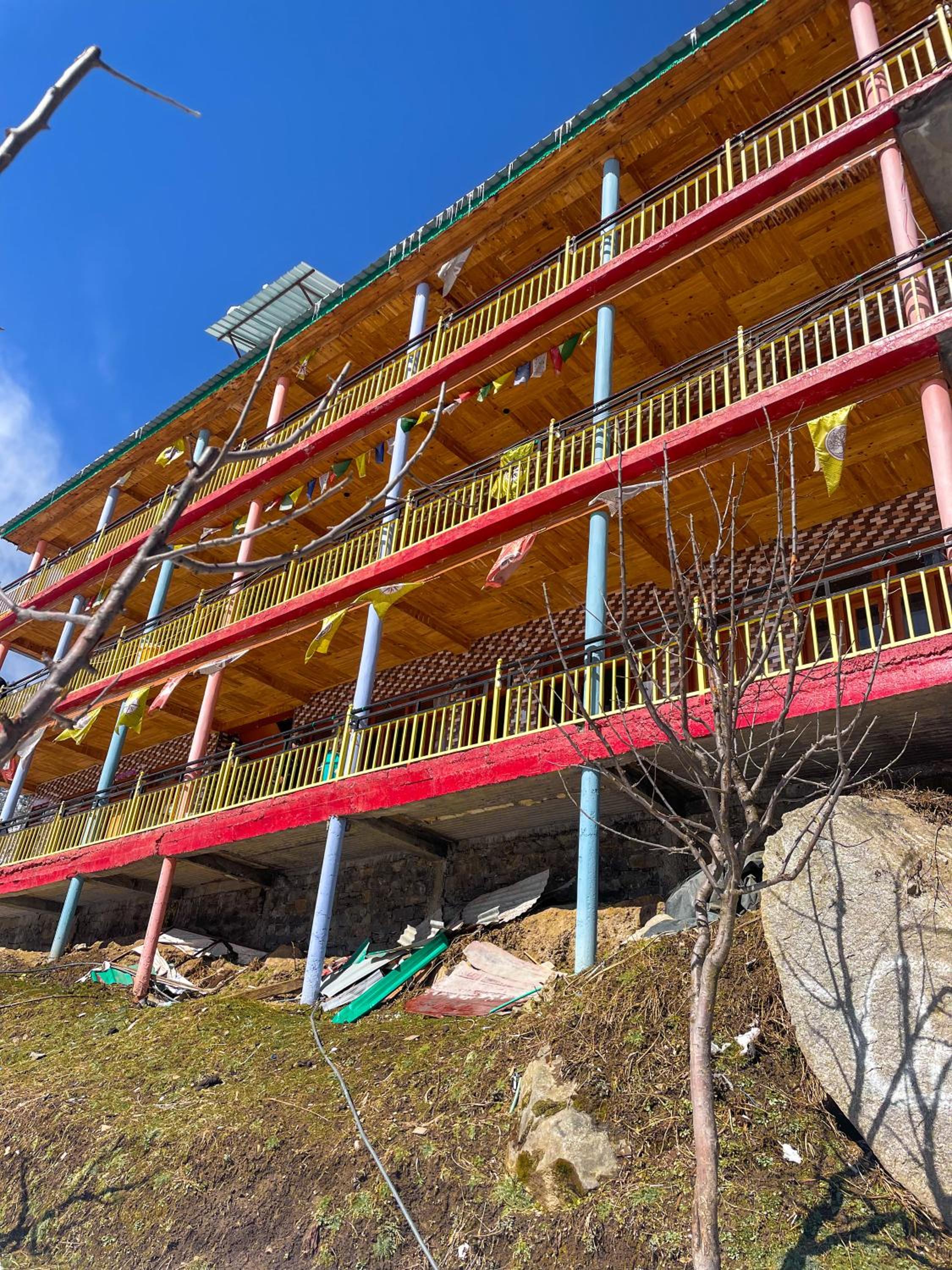 Pahadi Bliss Hostel ,Tosh view 2