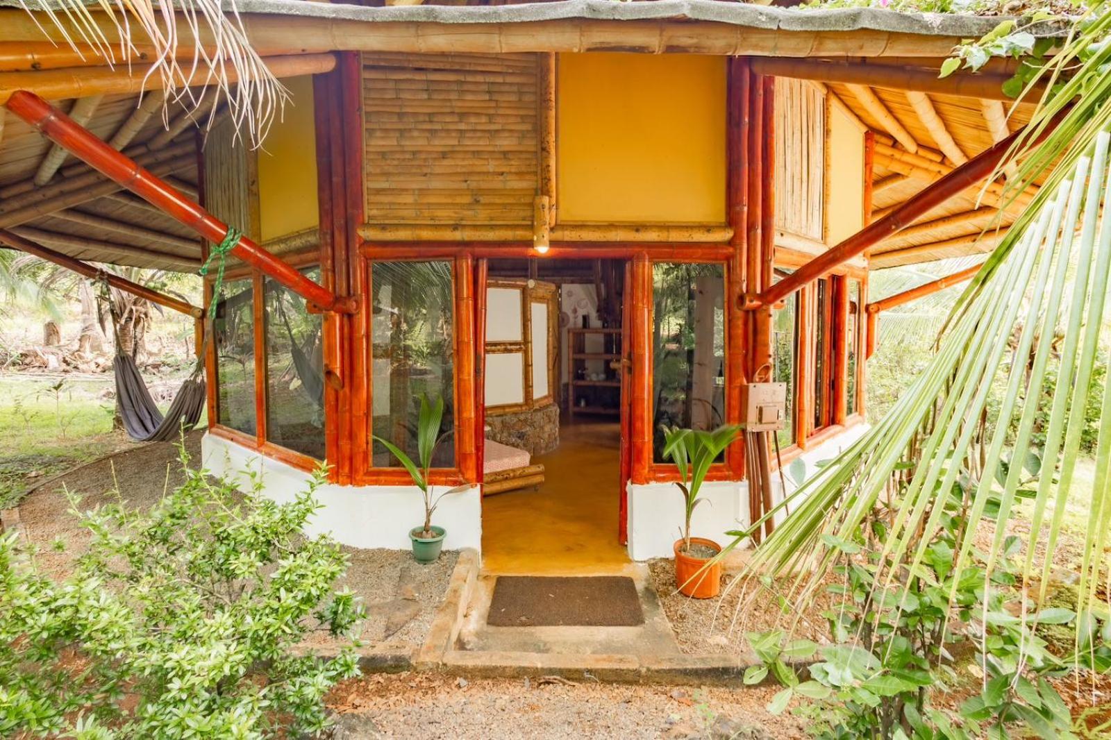 Eco-Lodge Deseo Bamboo