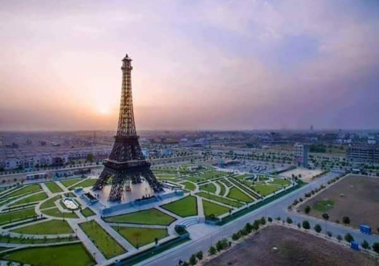 Bahria Eiffel View Apartments view 2