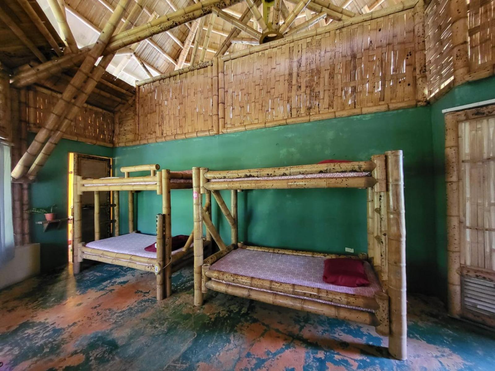 Eco-Lodge Deseo Bamboo