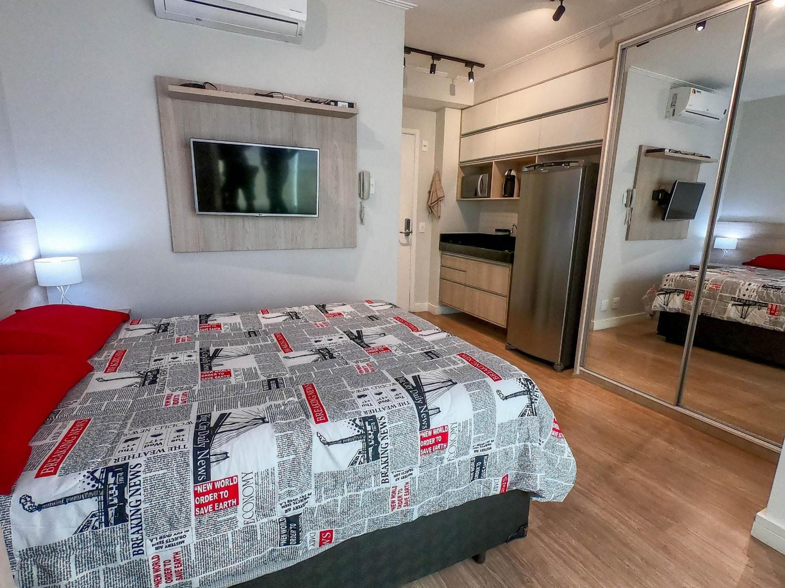 Charmos Studio proximo Allianz com garagem