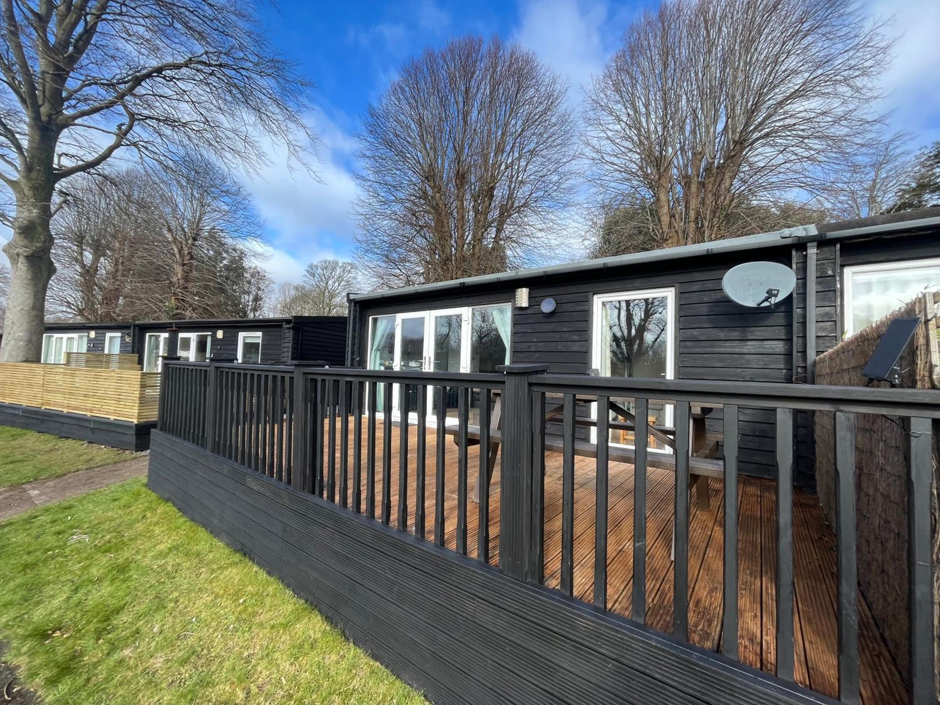 Cosy North Wales 2 BEDROOM Chalet view 3