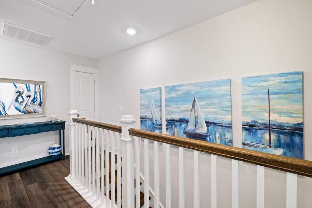 4BD Beach & Golf Retreat! Game Room, Beach Gear view 5