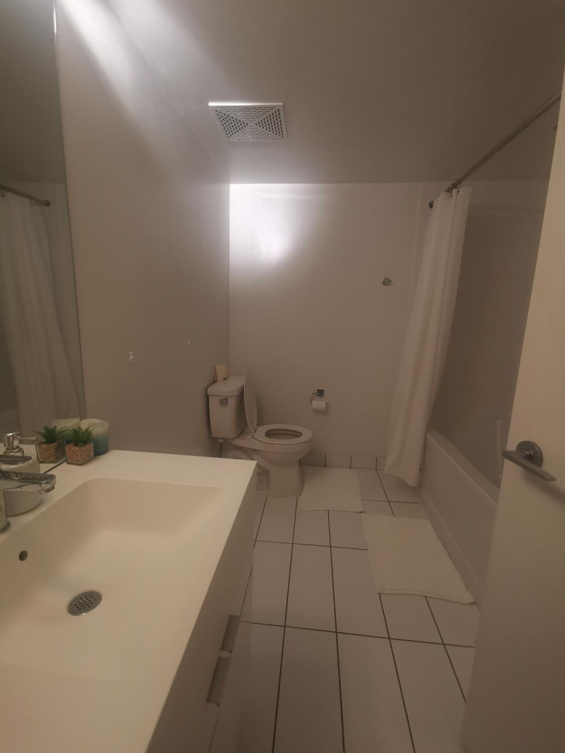 Downtown Toronto Condo Suite
