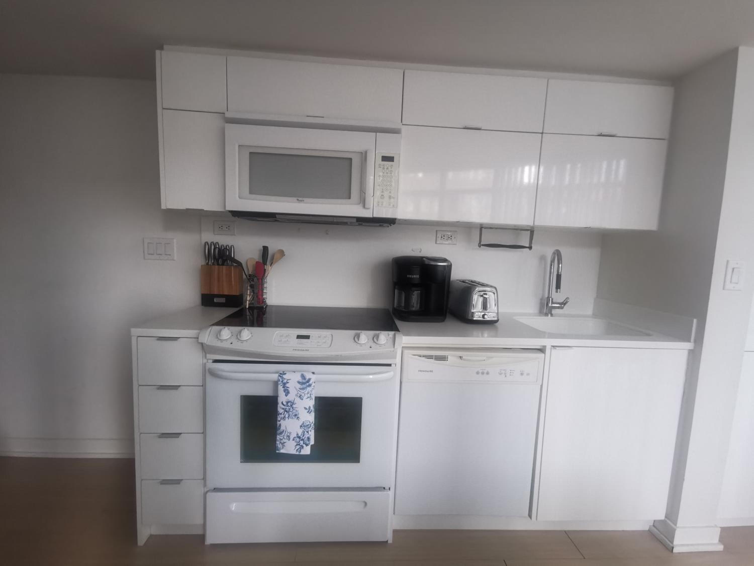 Downtown Toronto Condo Suite
