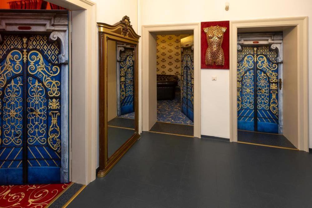 Villa Orasch mit Erotikflair