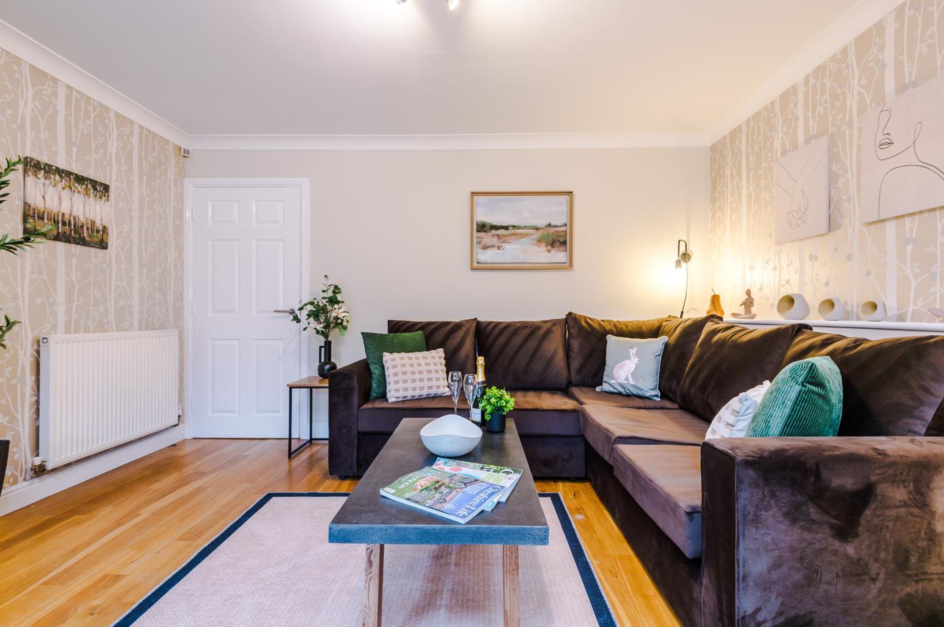 NEW! Incredible Home In Northwich By 53 Degrees Property, Perfect For Groups, FREE Parking! view 5
