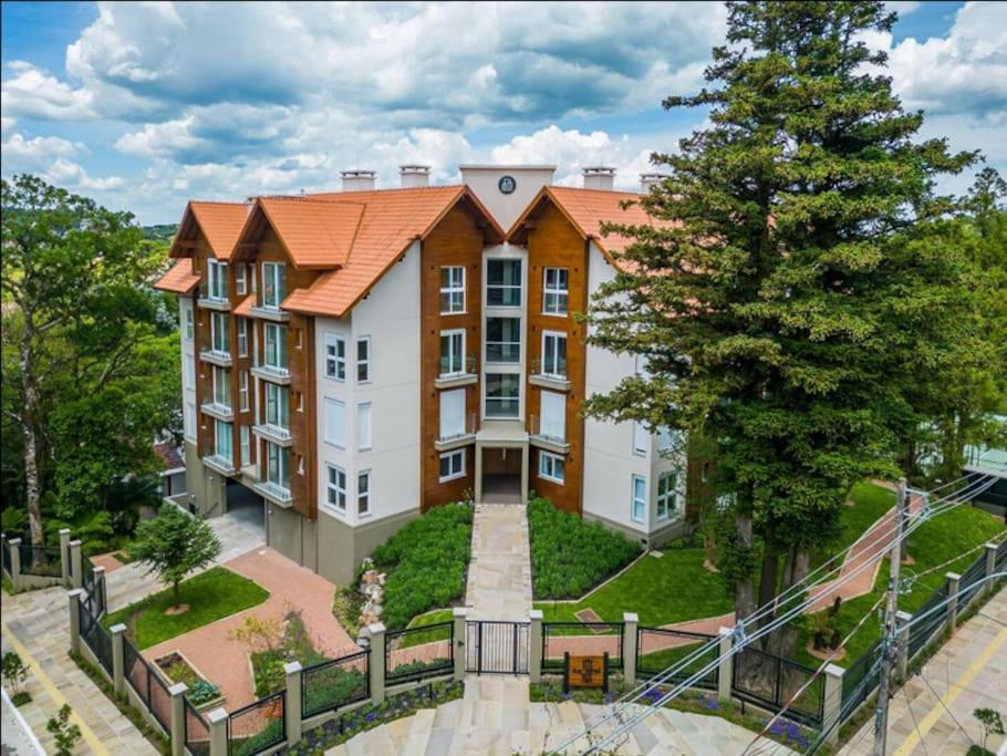 Luxuoso Apartamento em Gramado - 2 Suítes