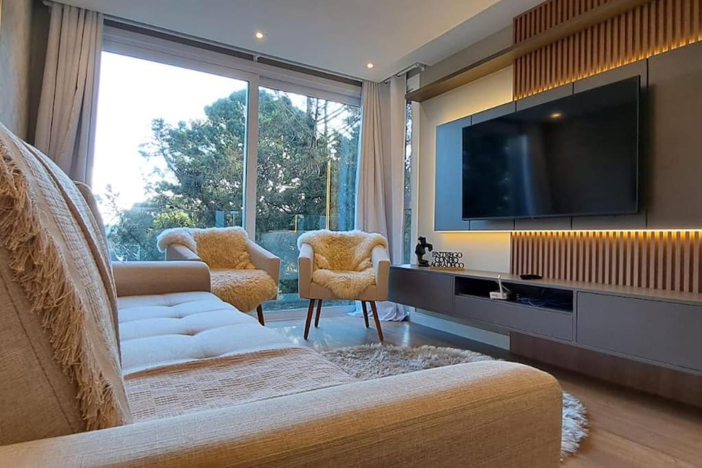 Luxuoso Apartamento em Gramado - 2 Suítes