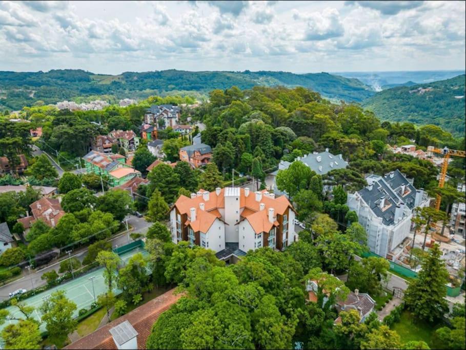 Luxuoso Apartamento em Gramado - 2 Suítes