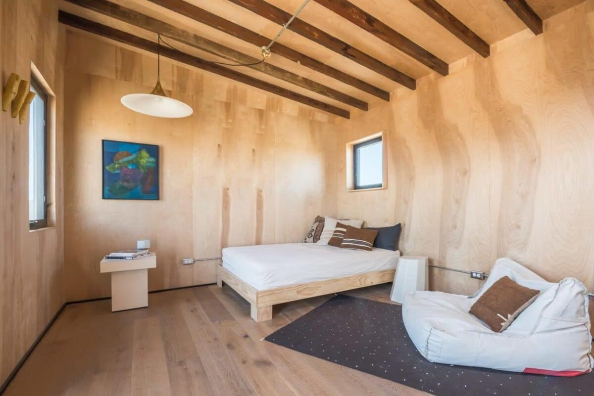 Yucca Hut - Design Forward Oasis Near Joshua Tree view 5