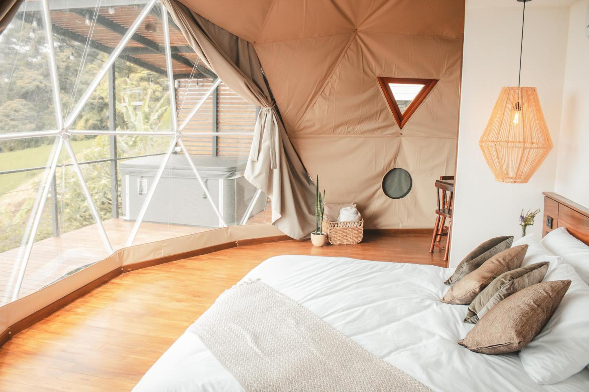 Ananta Forest - Sunset & Gulf View - Glamping Dome and Mountain House