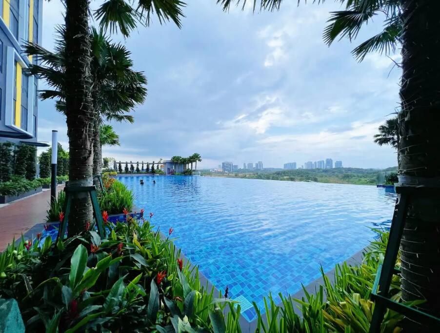 Sunway Grid Residence by WP HOMESTAY