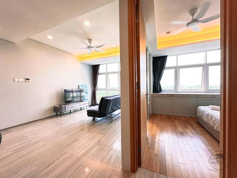 Pinetree Marina Resort by WP HOMESTAY
