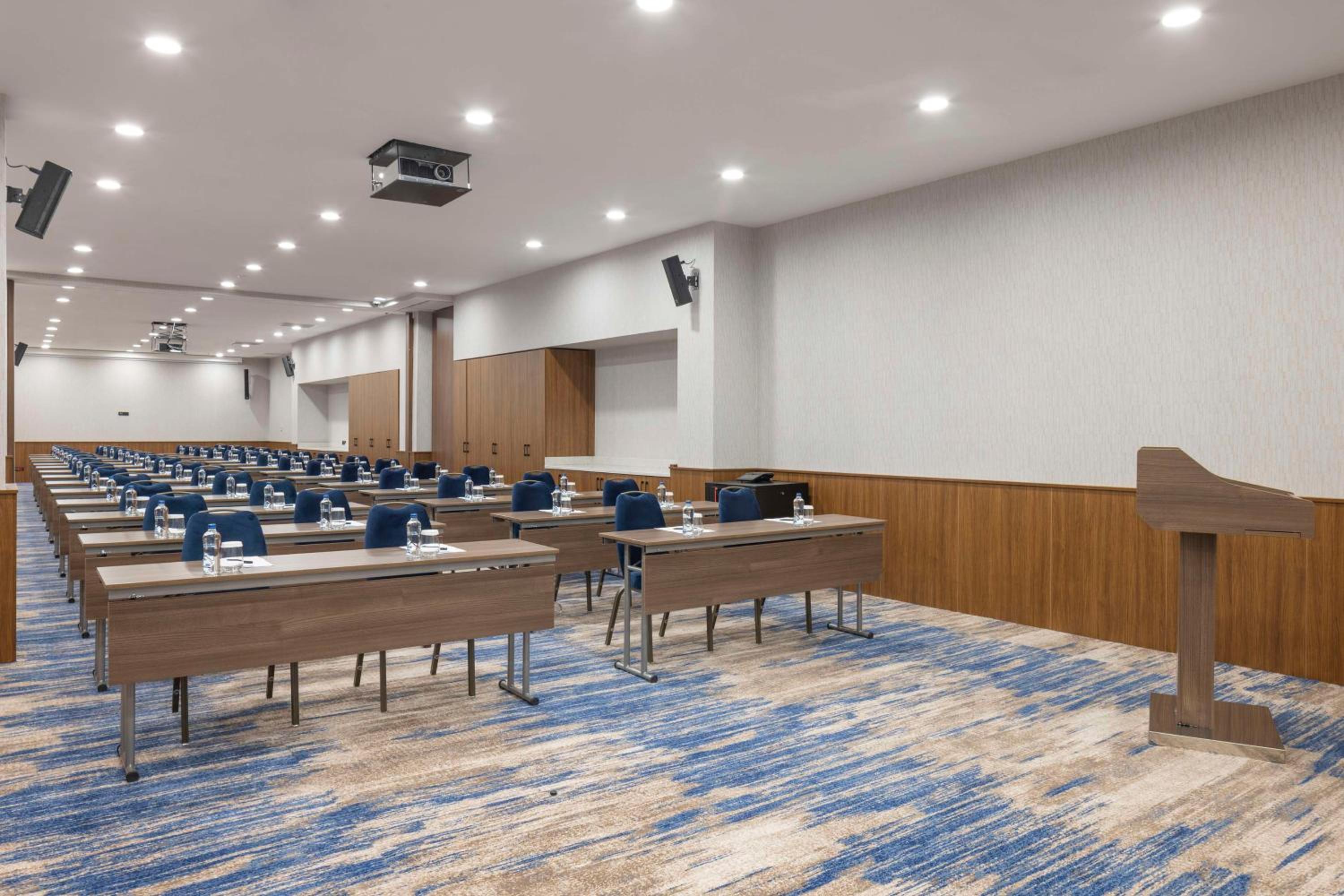 Hampton By Hilton İstanbul Havalimanı, Arnavutköy - Image 112