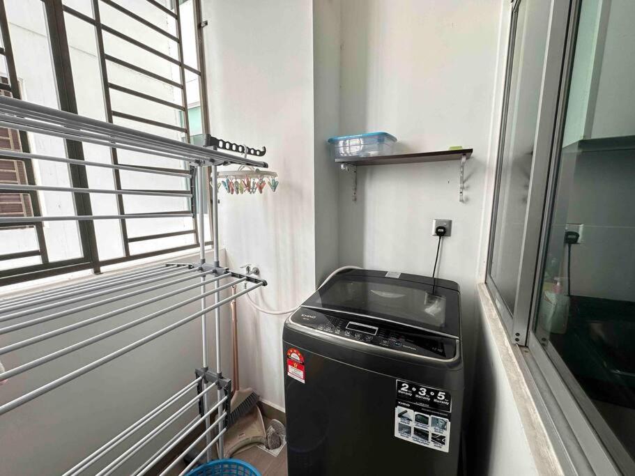 LARKIN SKS HABITAT 2bdr By WP HOMESTAY