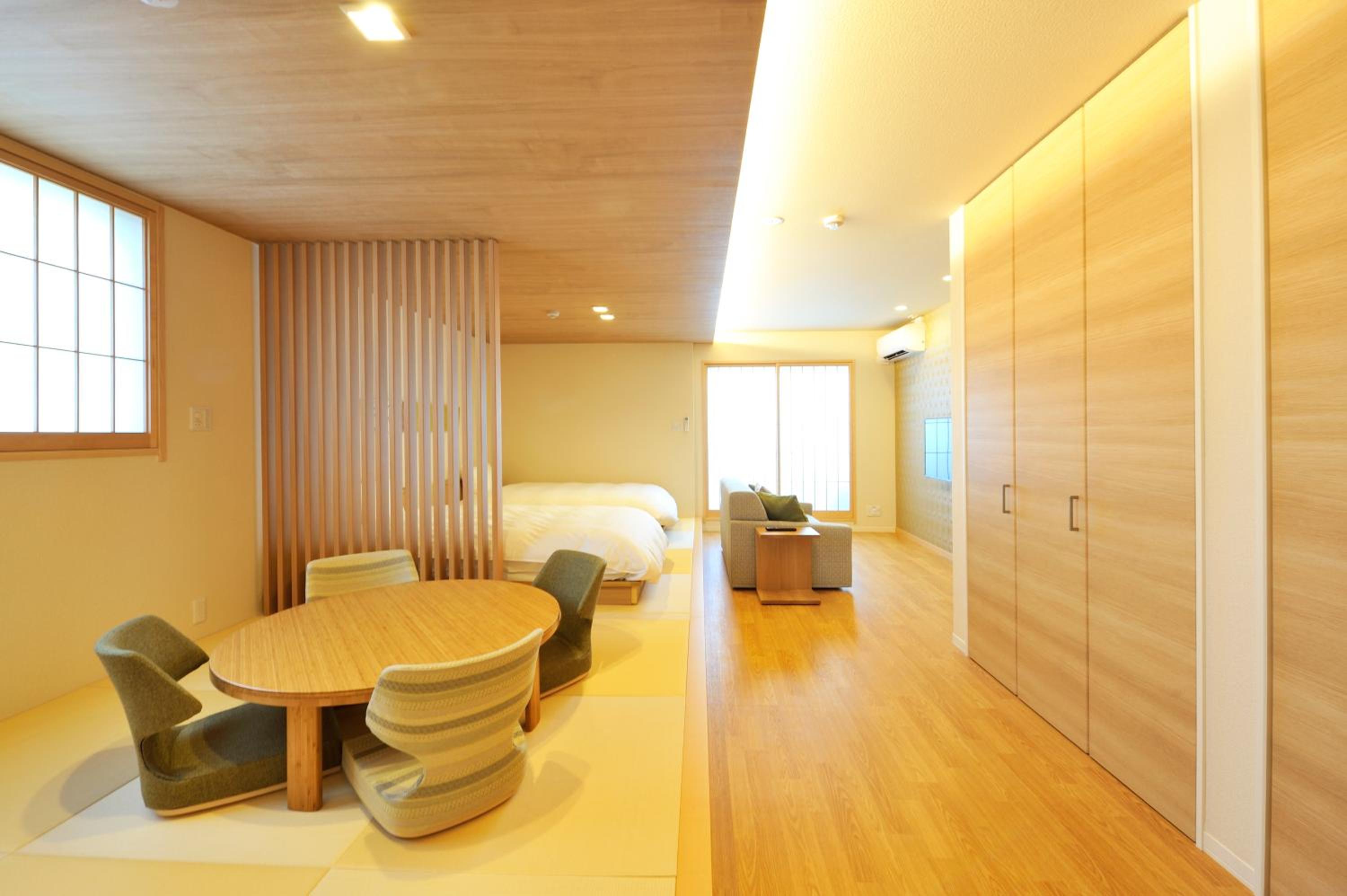 Rakuten STAY x Shamaison Osaka Dekijima Station