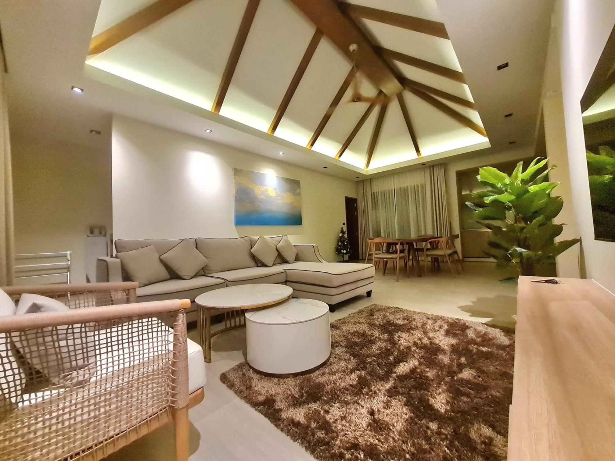 La Ville Phuket Pool Villa