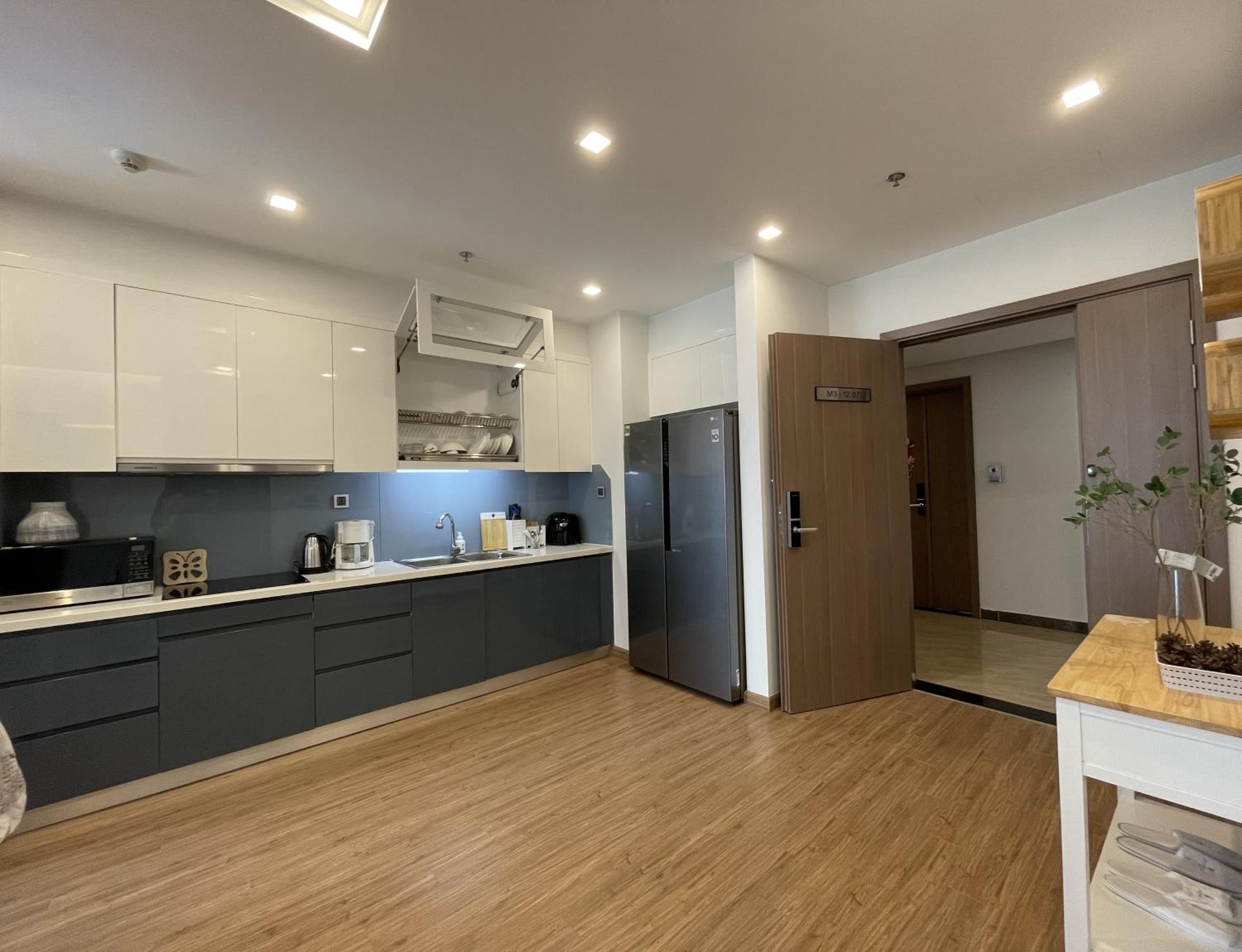 Vinhomes Metropolis Luxury Apartment 2 Br