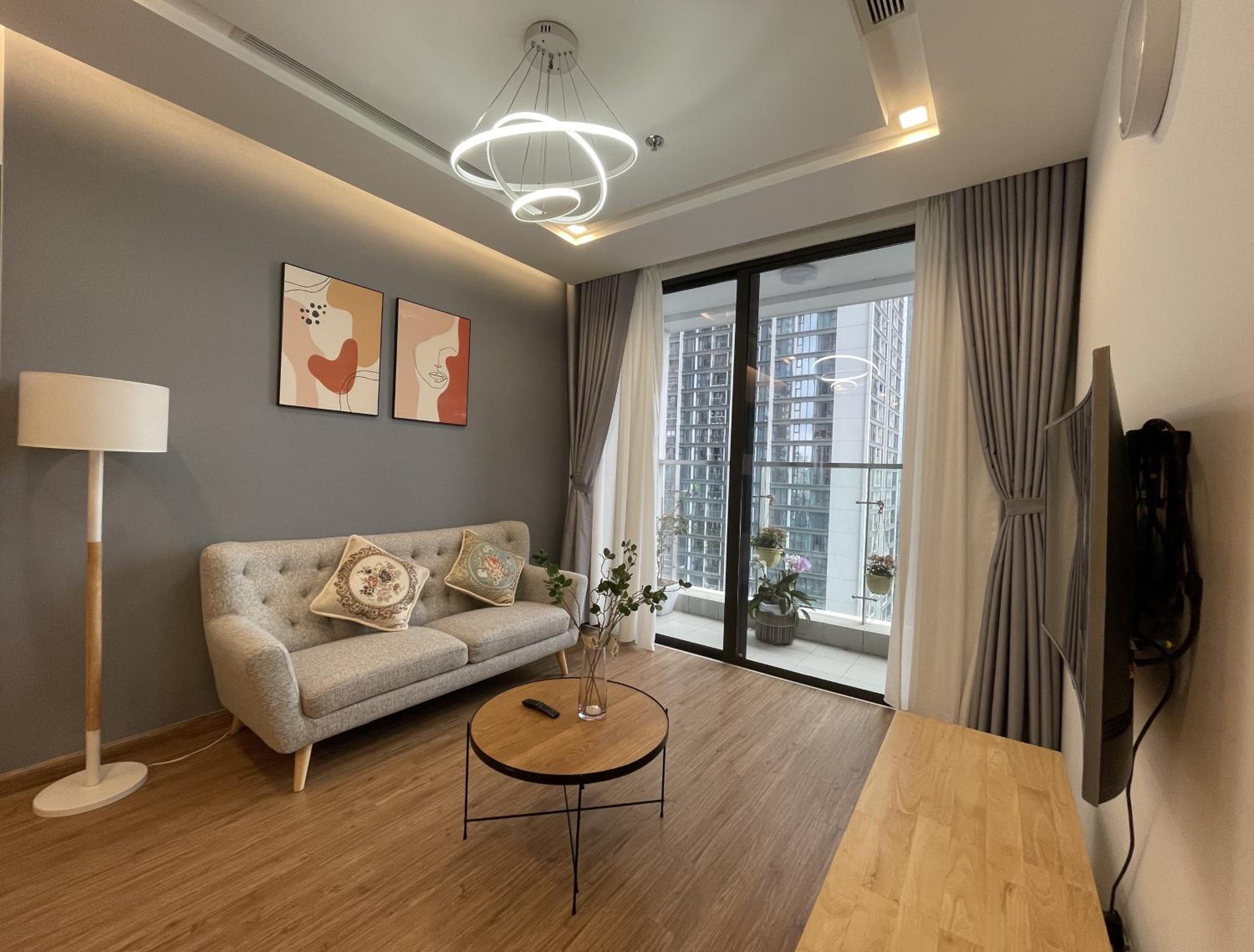Vinhomes Metropolis Luxury Apartment 2 Br