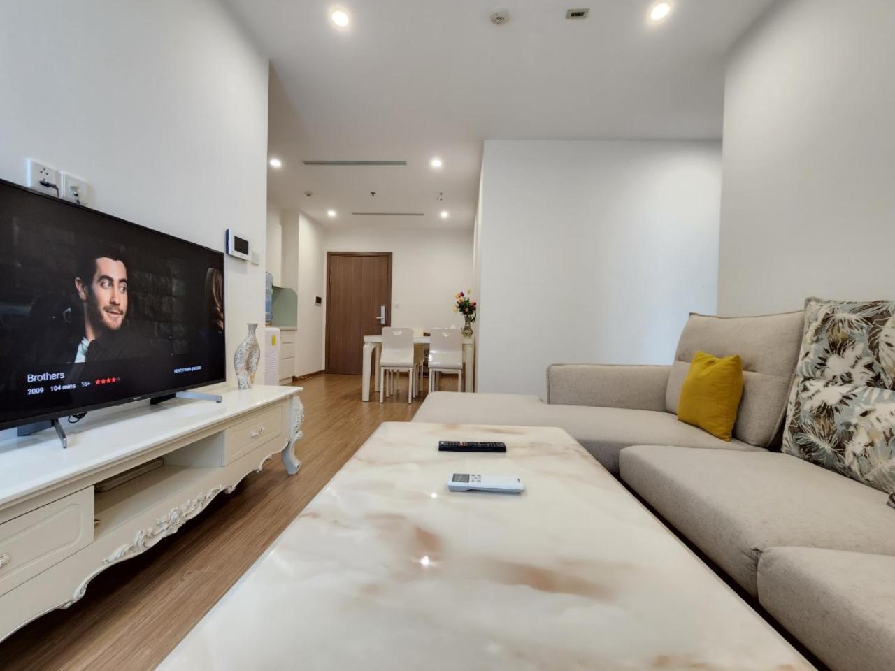 Vinhomes SkyLake 1BR Service Apartment City View - Hagi APT