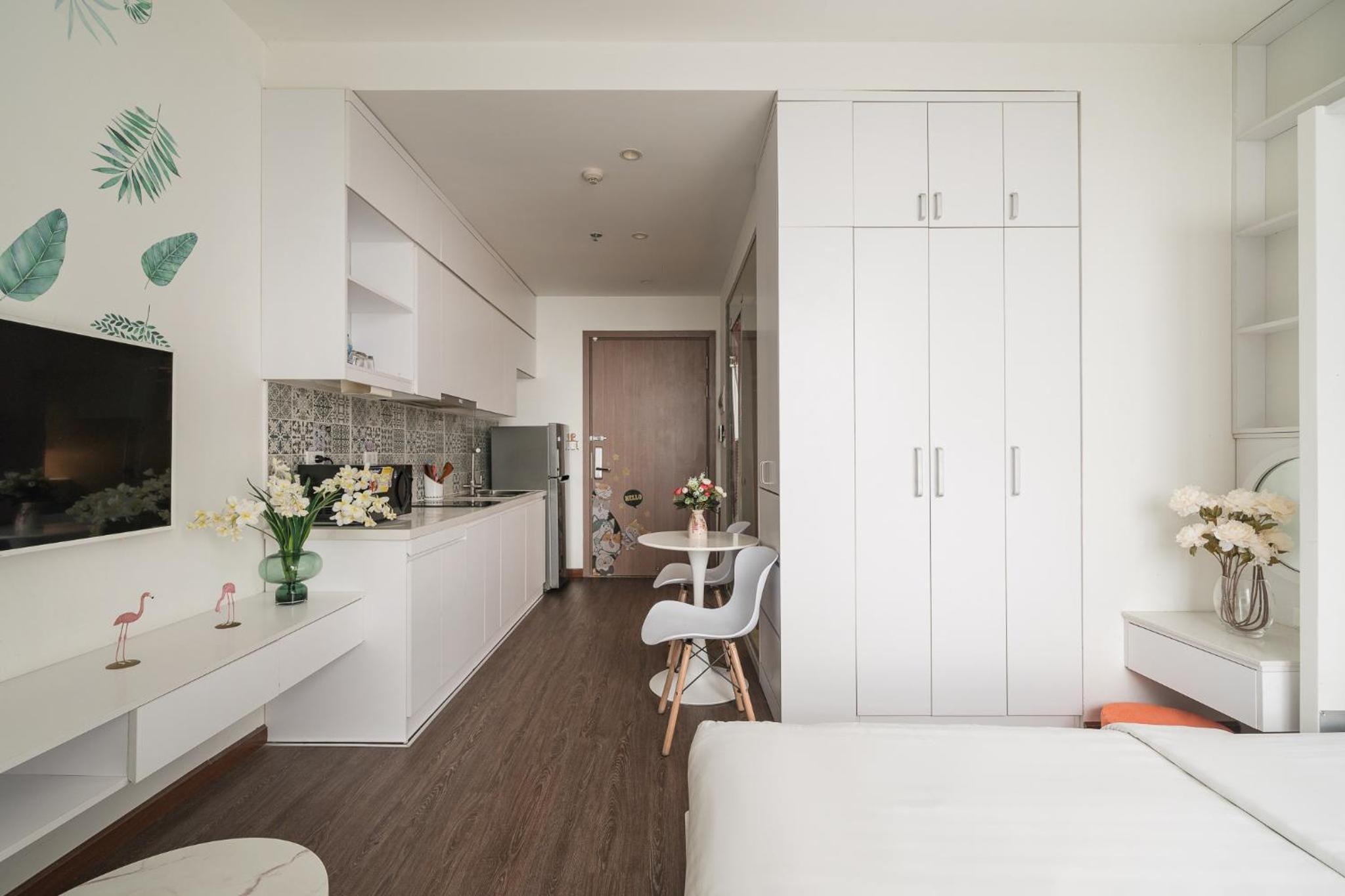 Vinhomes SkyLake 1BR Service Apartment City View - Hagi APT