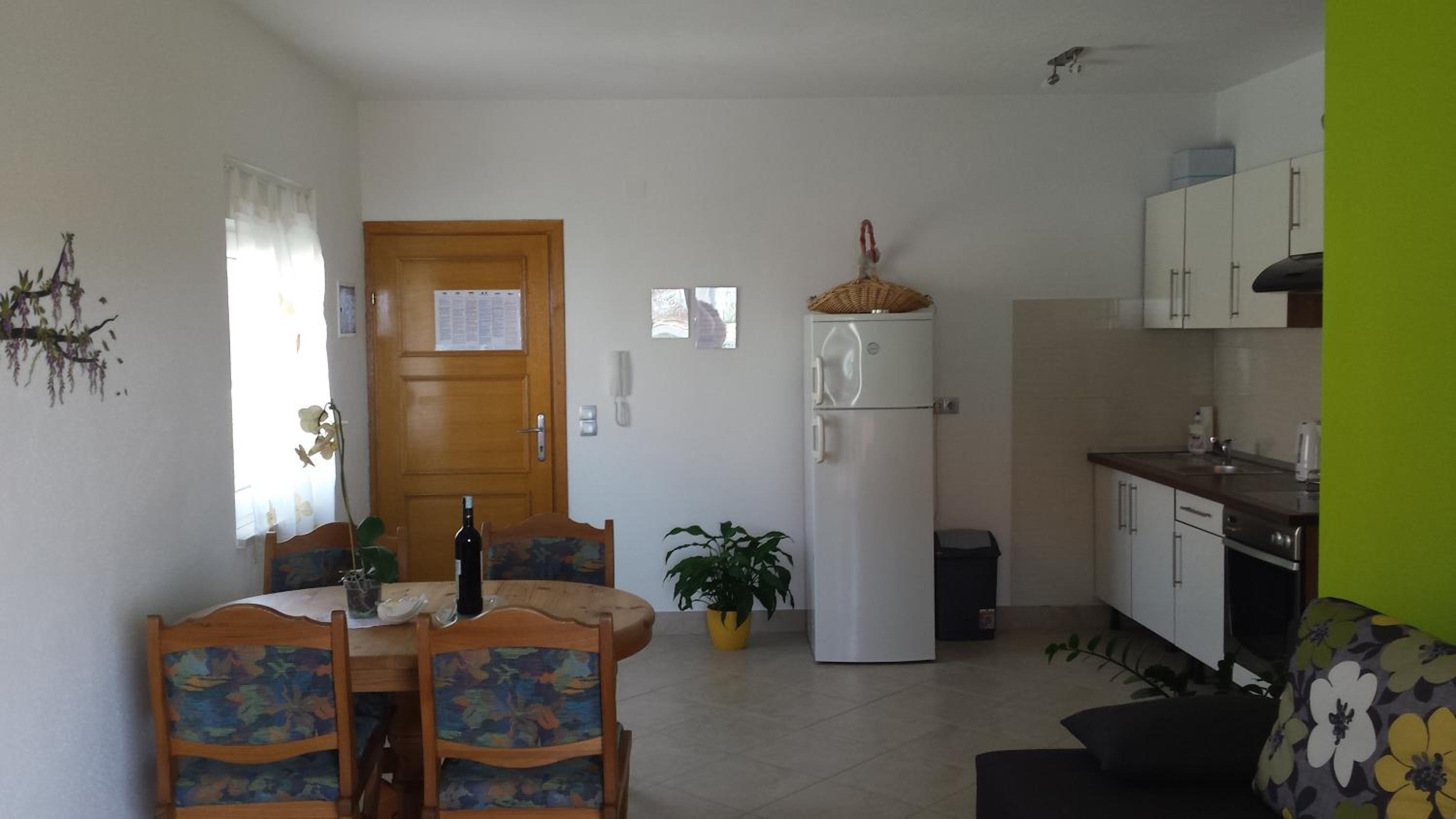 Apartments Mia view 3