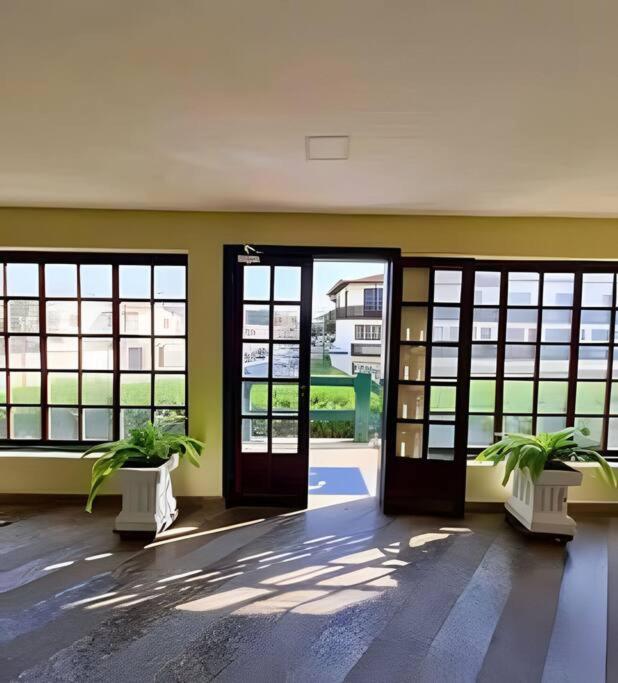 Flat Âncora Péro, Cabo Frio - Confortável Duplex a Beira Mar 202C