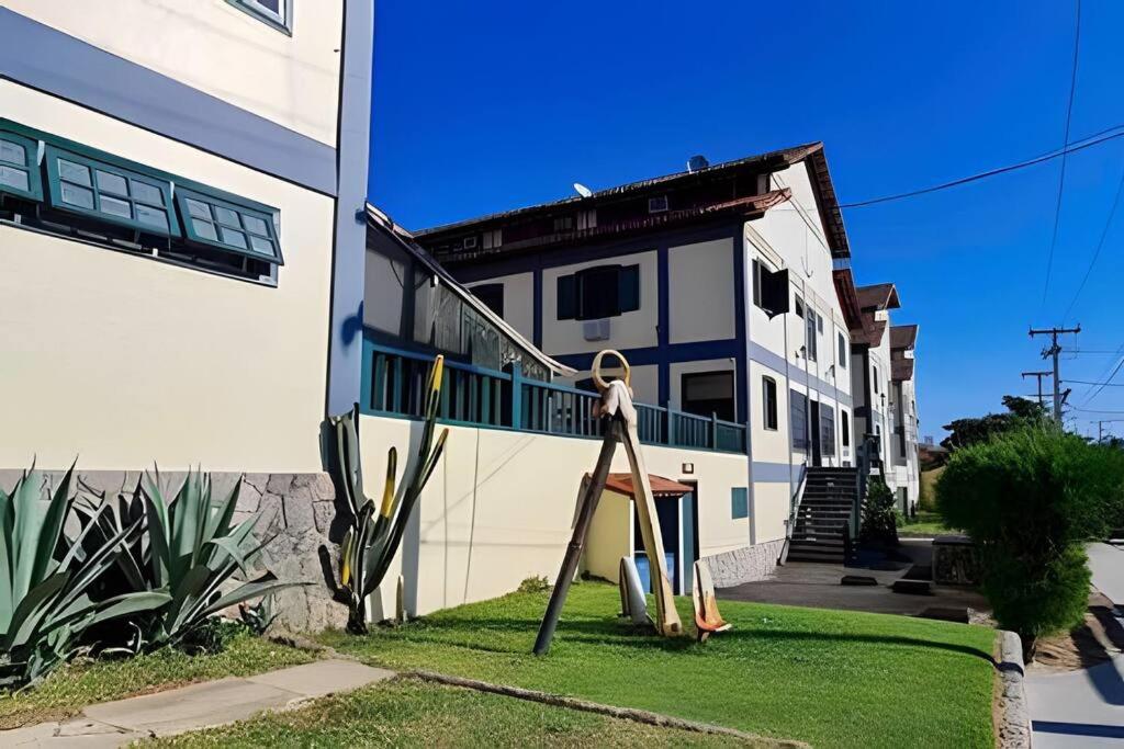 Flat Âncora Péro, Cabo Frio - Confortável Duplex a Beira Mar 202C