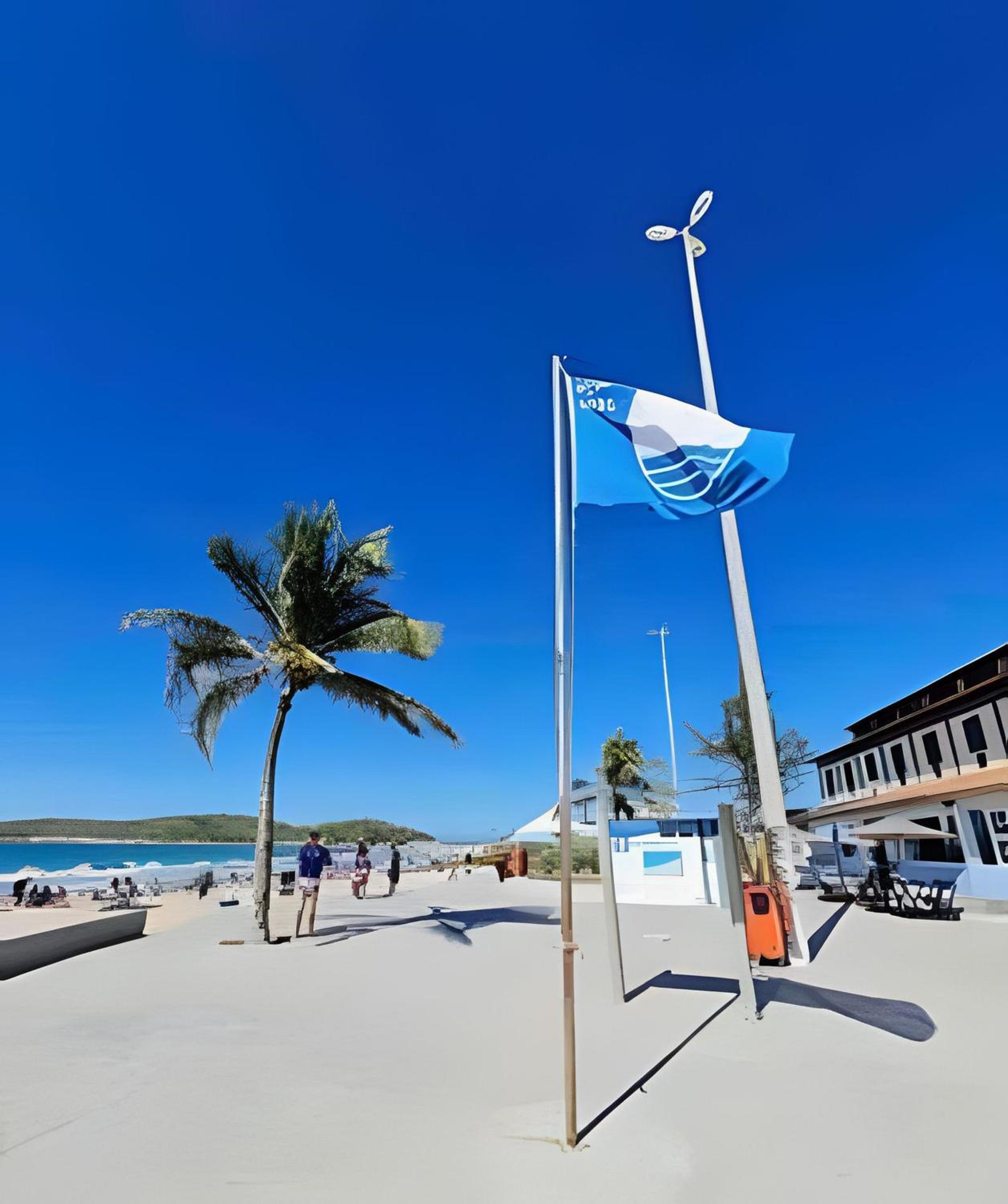 Flat Âncora Péro, Cabo Frio - Confortável Duplex a Beira Mar 202C