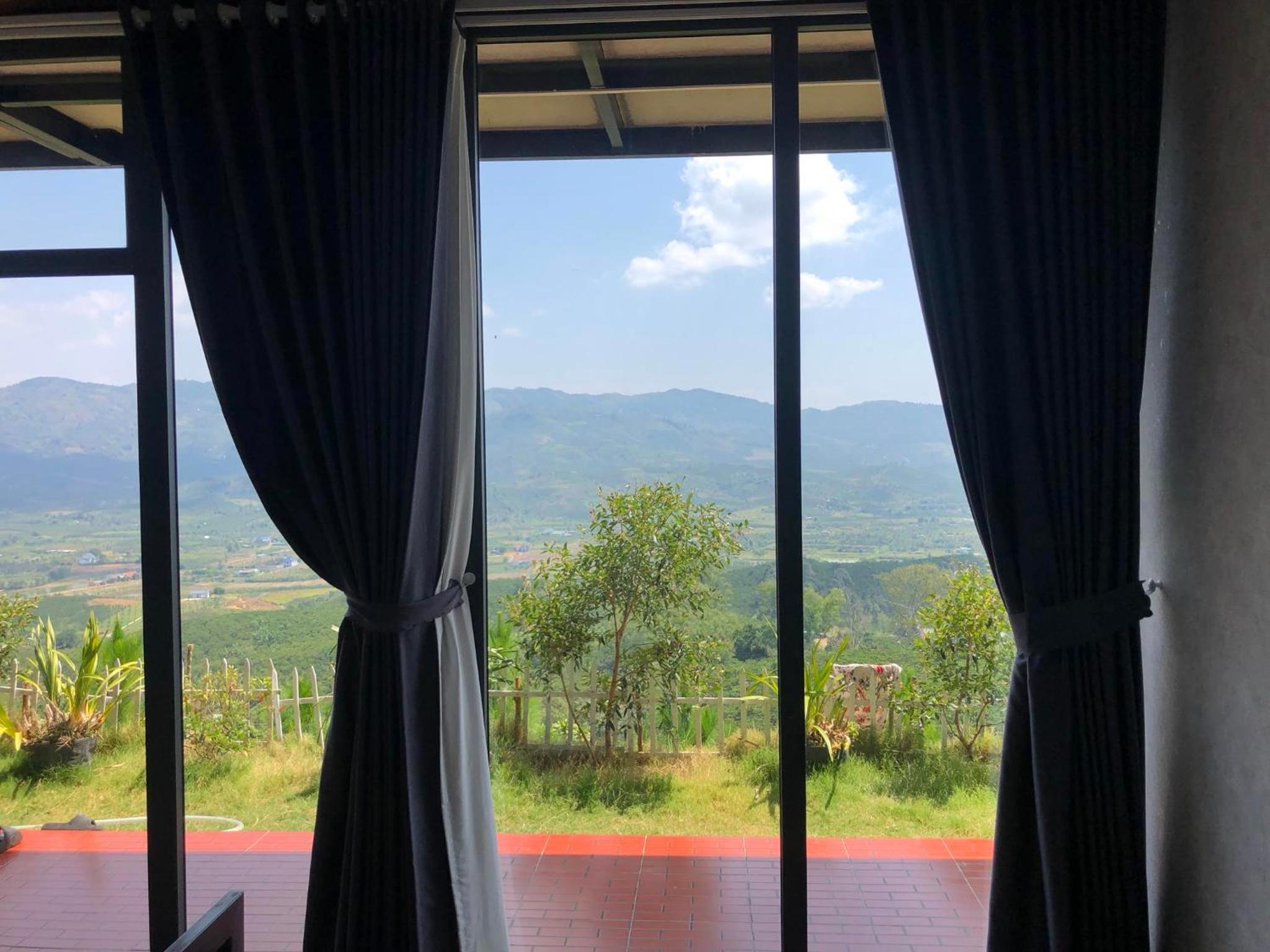 Đồi Hoa Đỏ Homestay