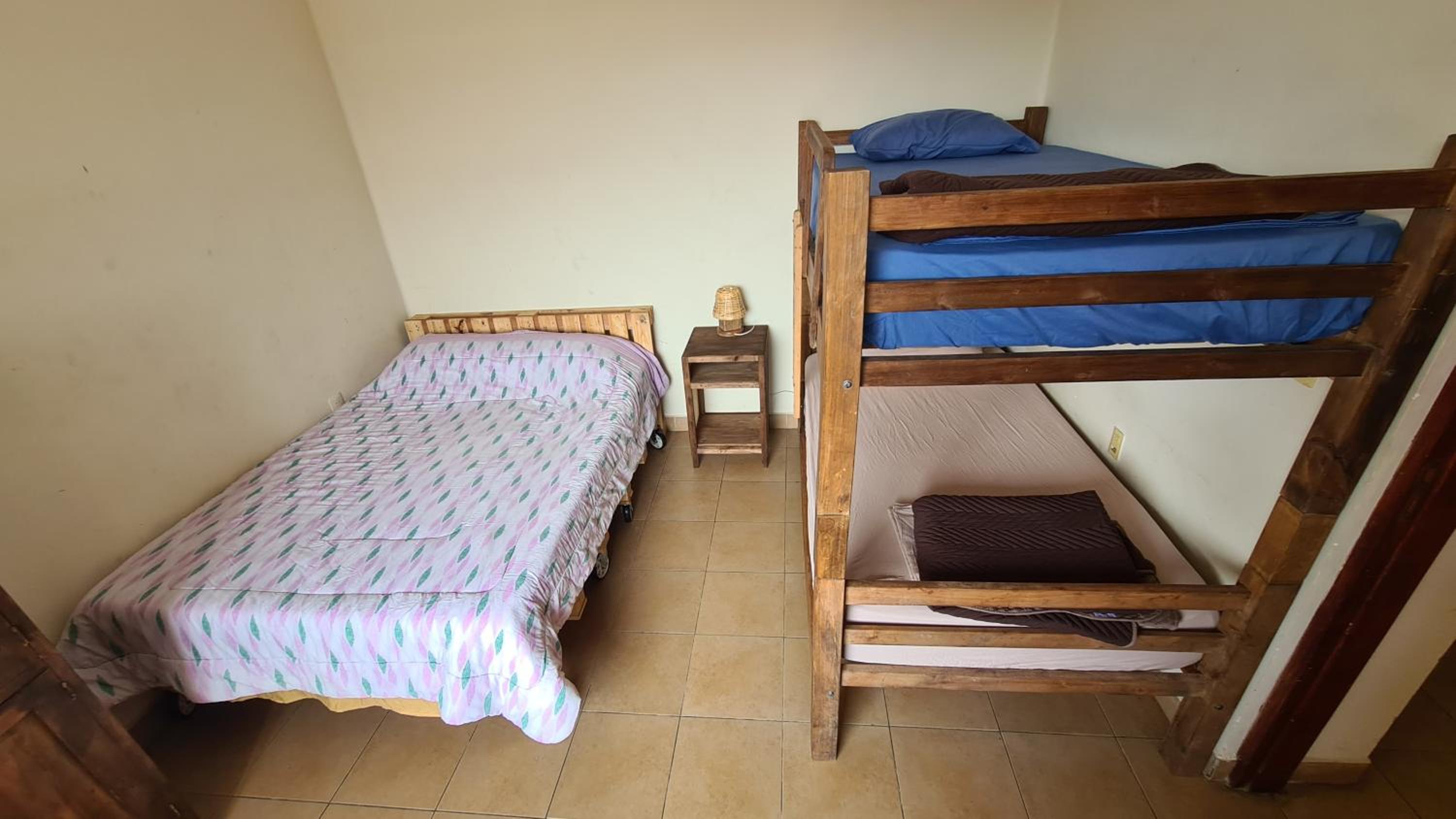Apart Hostel Downtown 2