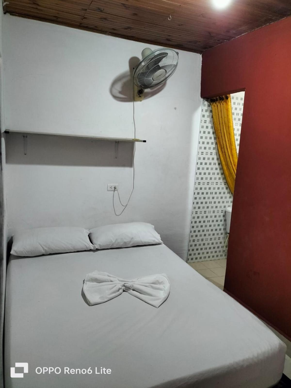 HOSTAL SARITA