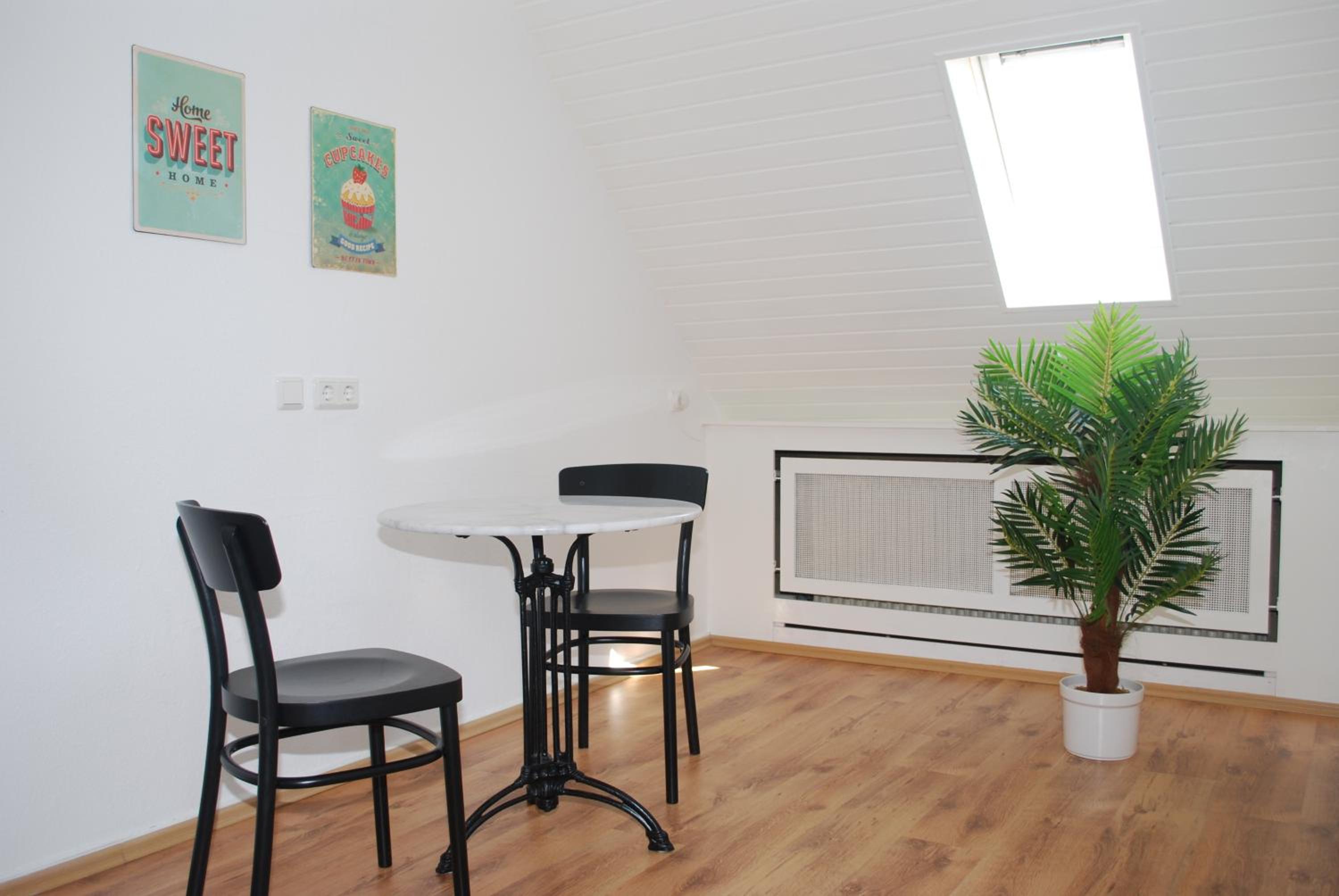 Altenbochumer Apartment view 3
