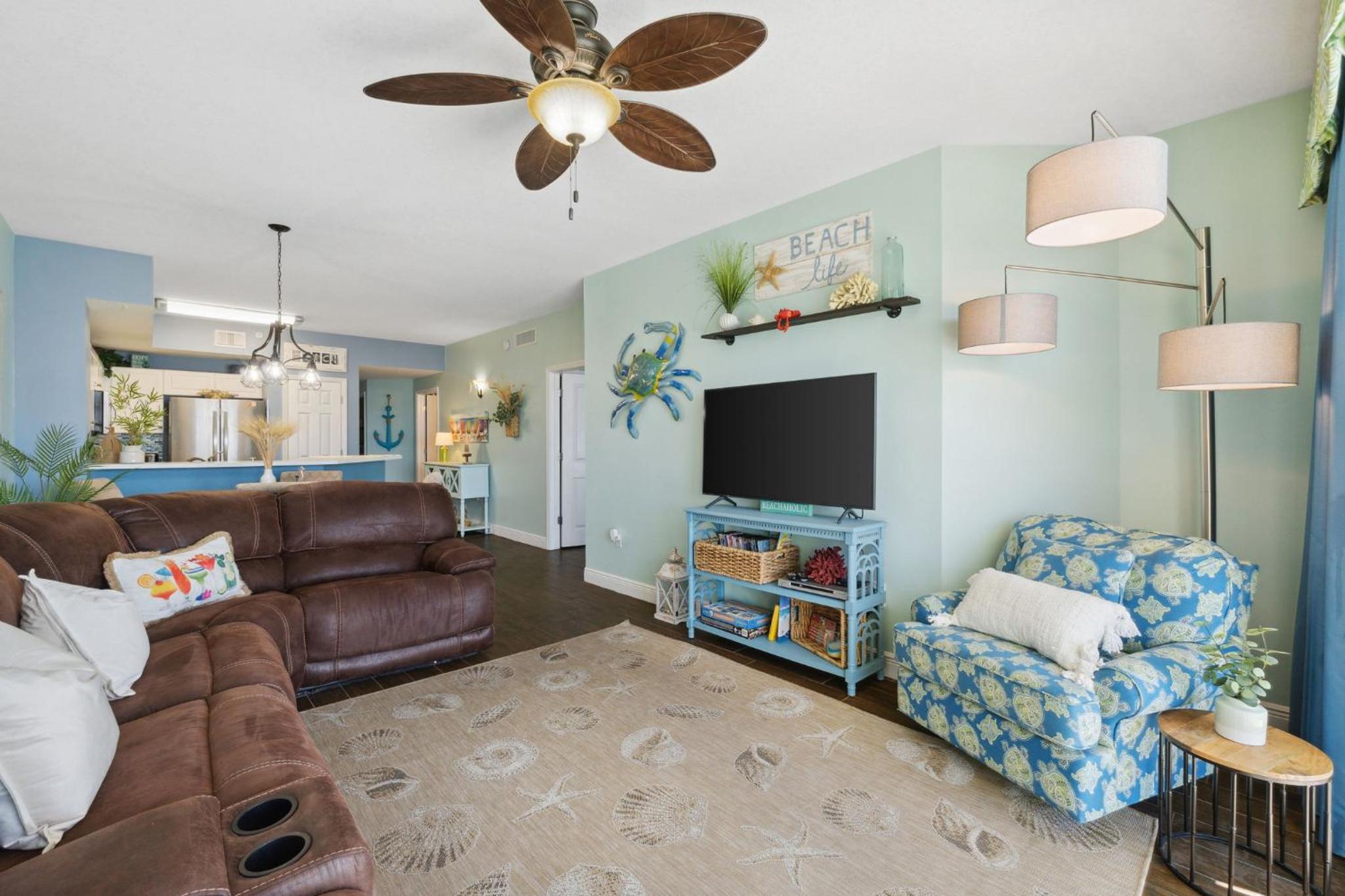 BEACH PARADISE CONDO