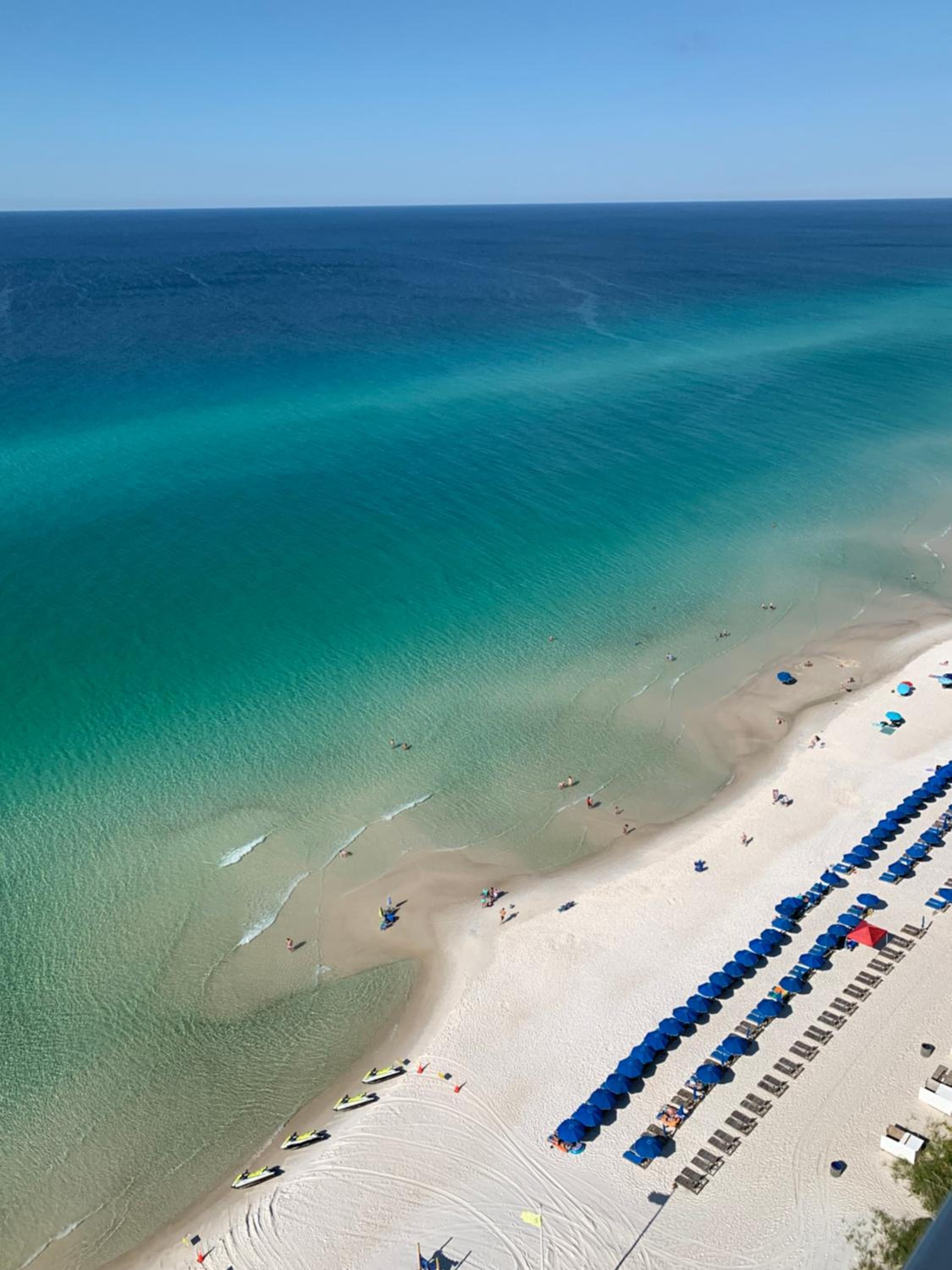 BEACH PARADISE CONDO