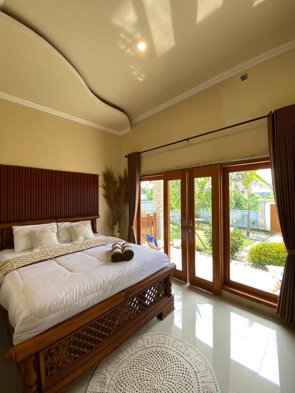 Sumbul View Surfcamp