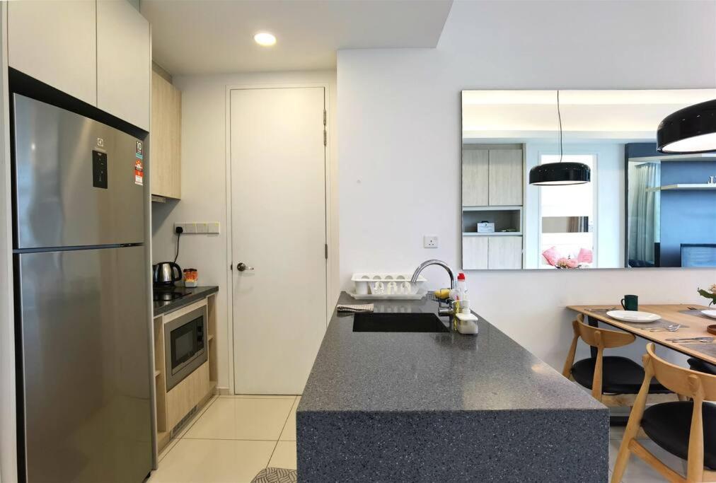 MyCrib19*The Robertson KL - Bukit Bintang Pavilion