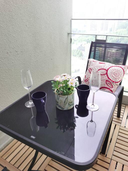MyCrib19*The Robertson KL - Bukit Bintang Pavilion