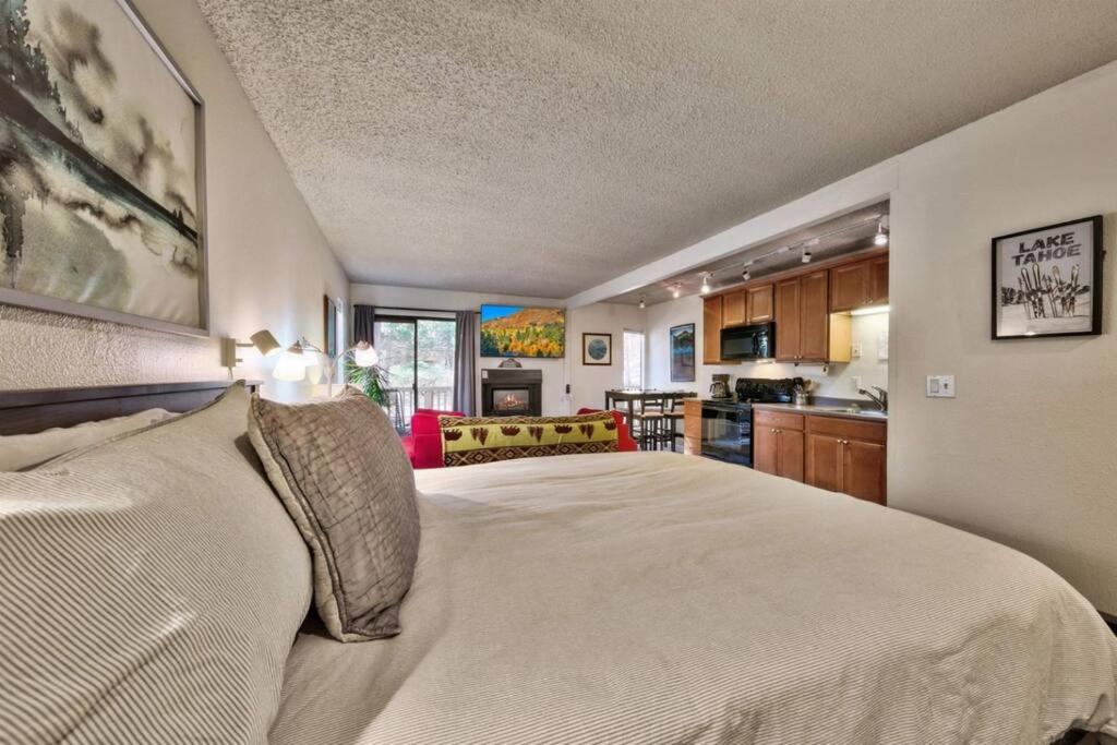 Private/Cozy Kings Beach Retreat view 2