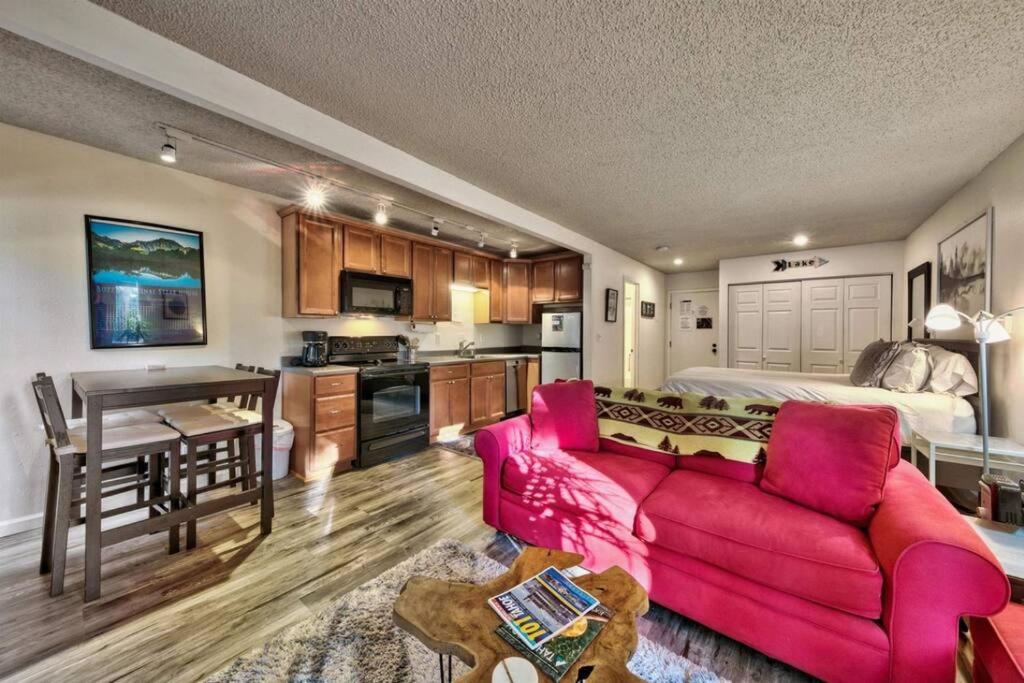 Private/Cozy Kings Beach Retreat view 4