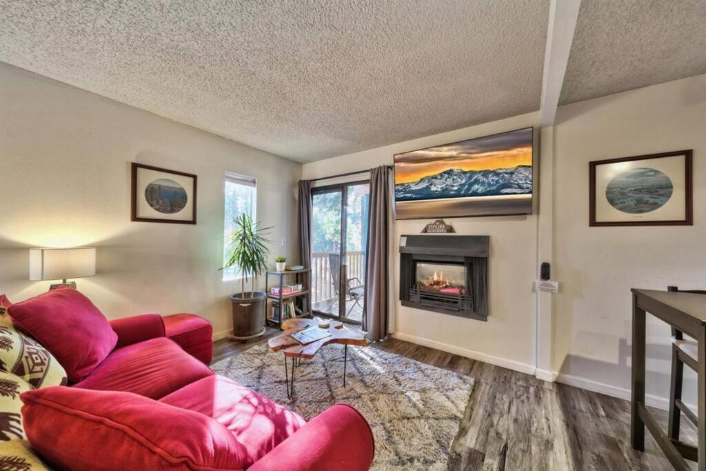 Private/Cozy Kings Beach Retreat view 5