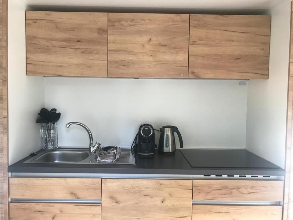 Marina&Glamping Nova Zivohost