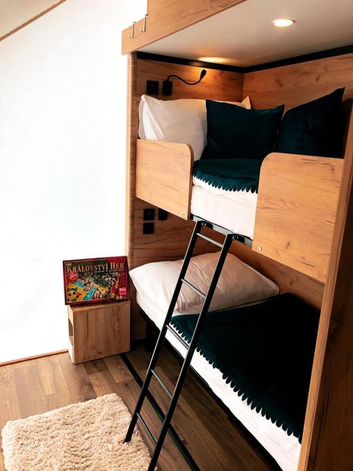 Marina&Glamping Nova Zivohost