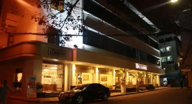 Sao Mai Hotel HN - by BAY LUXURY