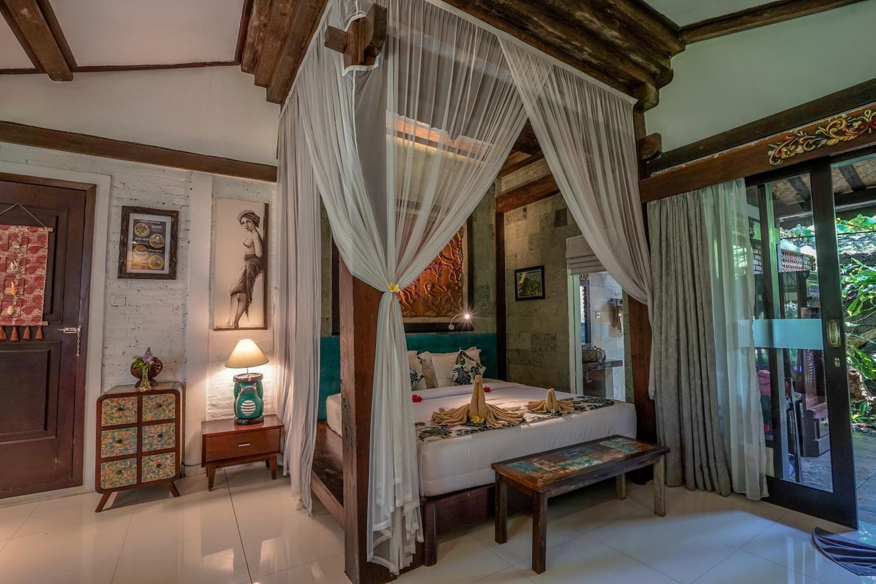 KTS Balinese Villas