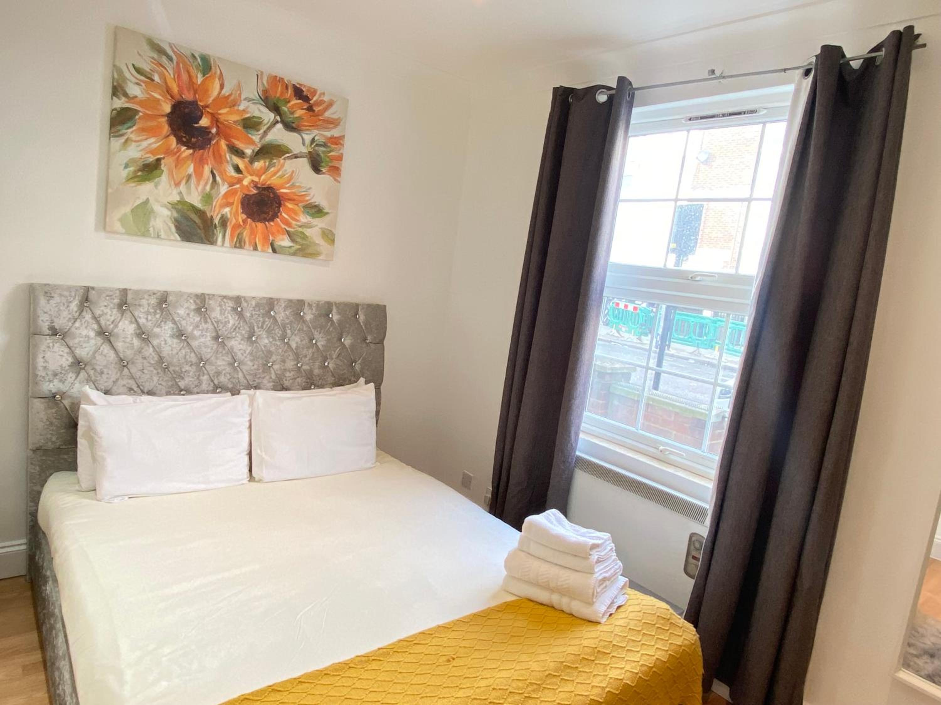 Lovely 2-Bed Flat in London