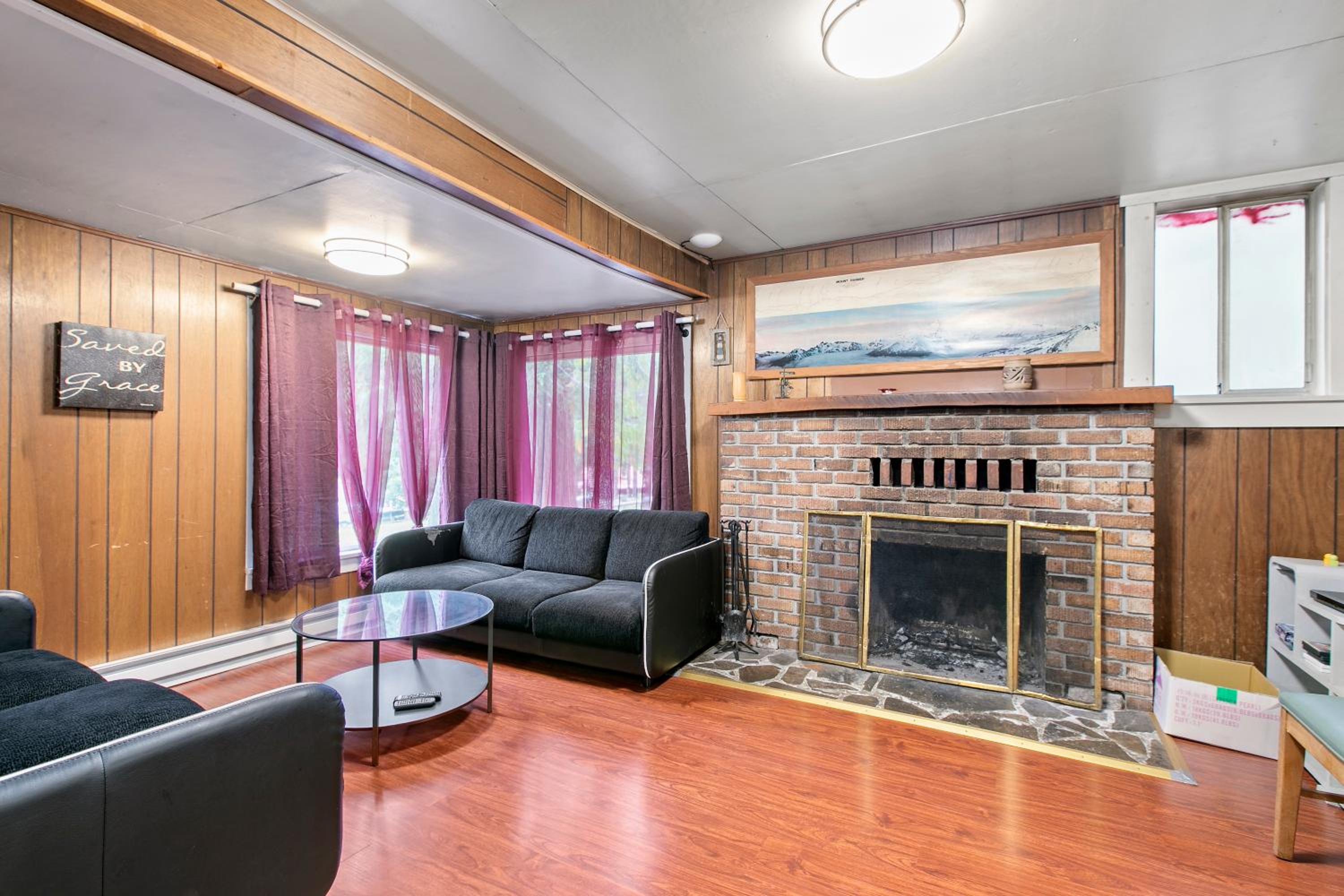 Family Cabin at Rainier Lodge -0.4 m from entrance view 3