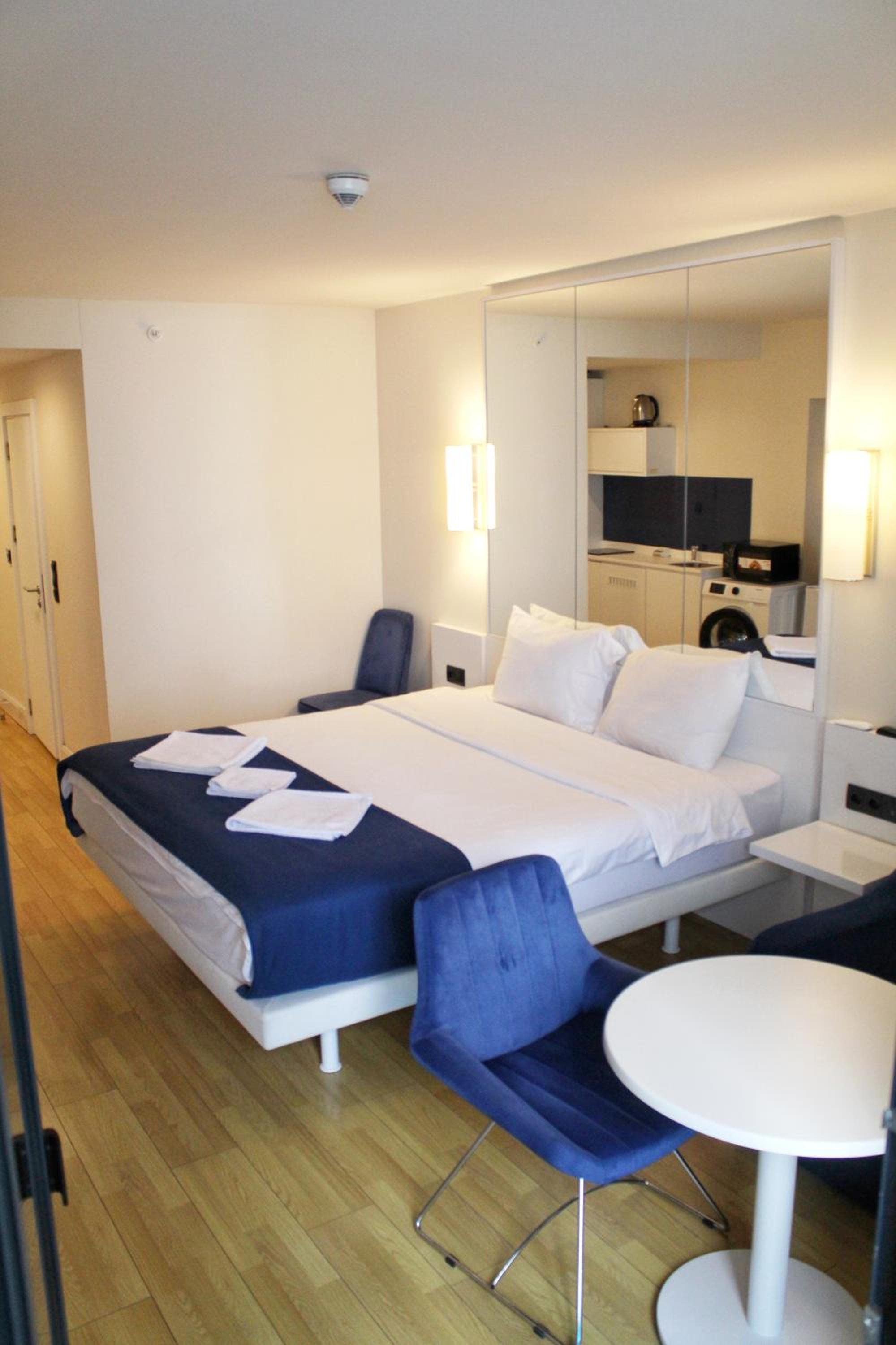 The Best Aparthotel In Batumi view 3