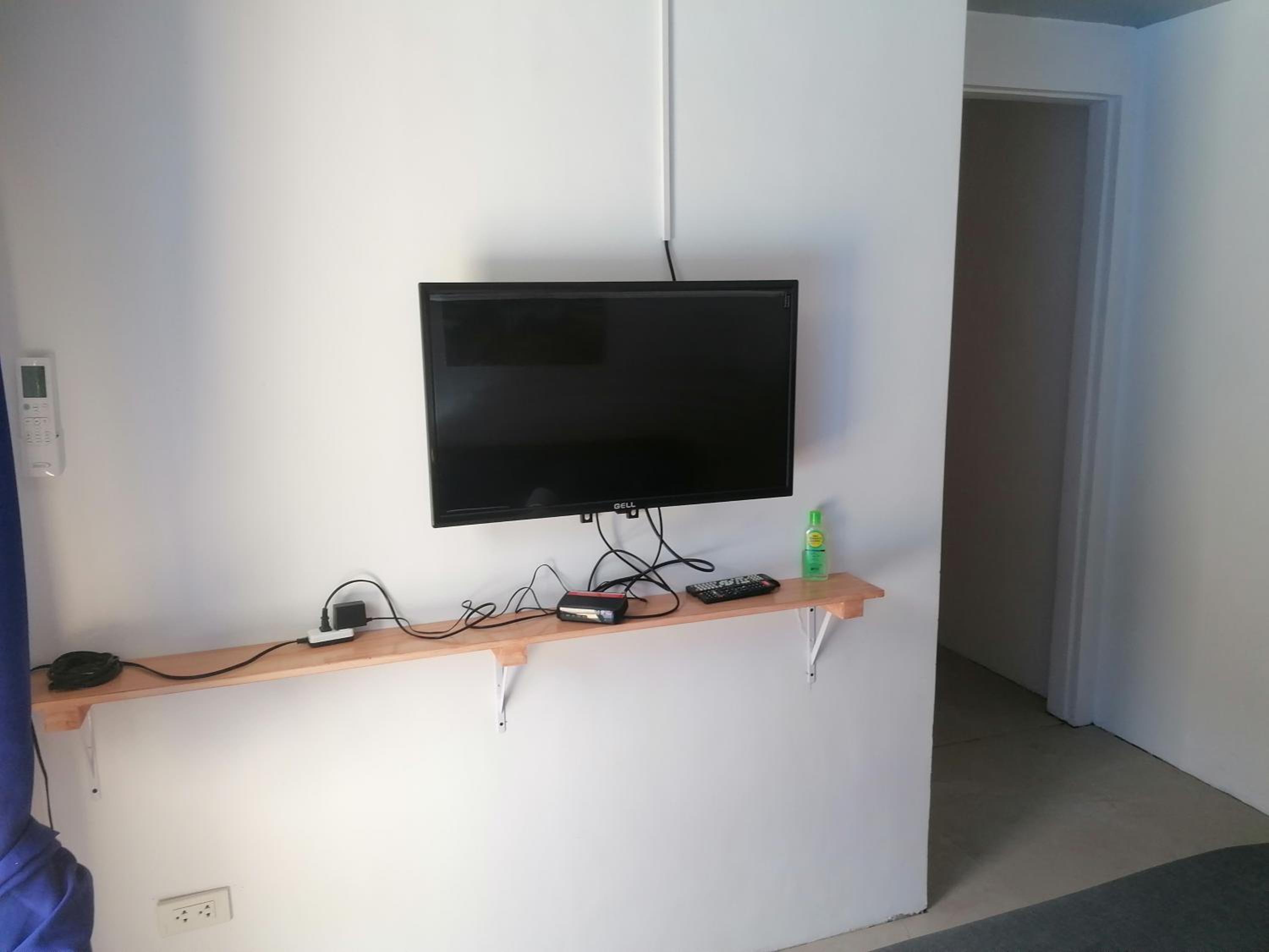 Photo 12